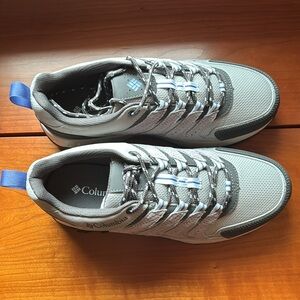 New in box! Columbia women’s waterproof hiker, gray, size 10W.